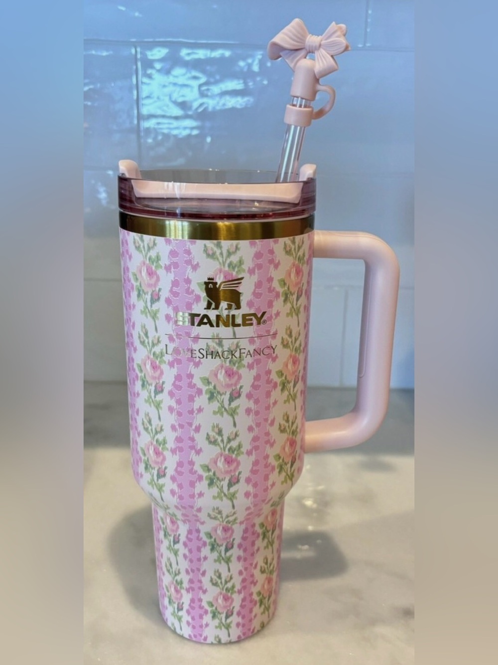 Stanley x LoveShackFancy 40oz Quencher H2.0 FlowState Tumbler Blooming Heirloom